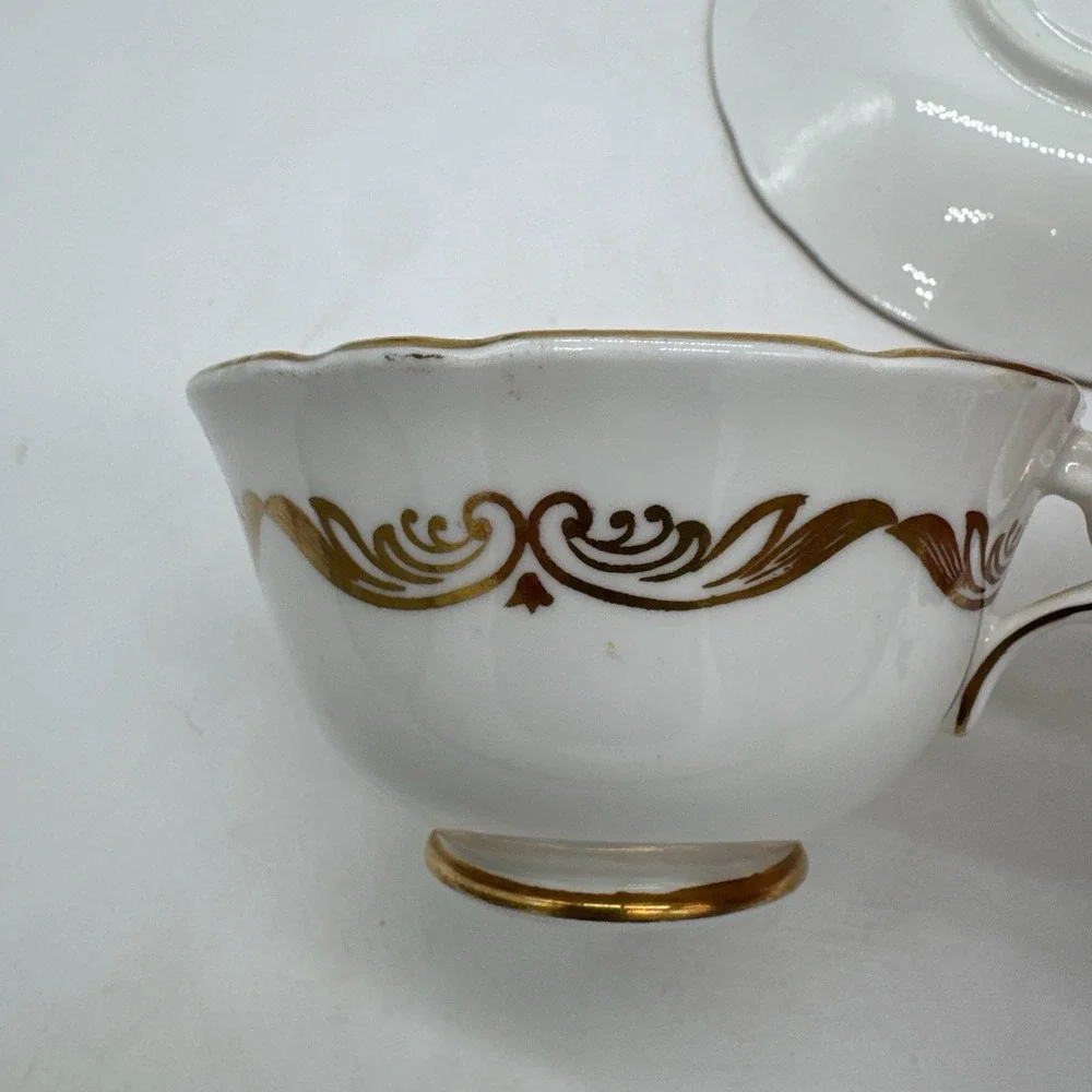Vintage Aynsley Bone China Tea Cup & Saucer Salmon And Gold